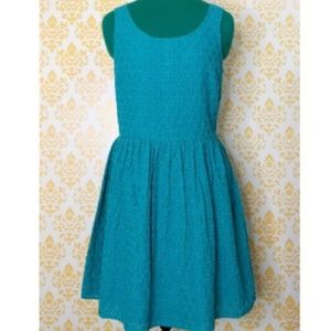 Women's Old Navy Teal Eyelet Sleeveless dress 8